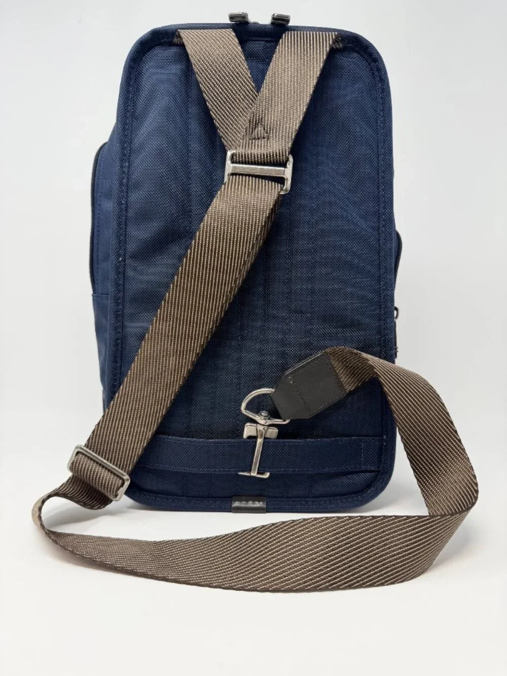 TUMI Monterey Alpha Bravo Sling Bag Navy Authentic